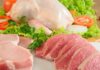 Рост производства свинины и мяса птицы в РФ привел к снижению цен на них в 2022 году