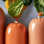 Росконтроль назвал лучшие марки колбасы для оливье