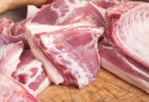 Свинина обогнала птицу: Калининградская область побила 10-летний рекорд по производству мяса