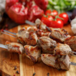 «Омский бекон» наращивает производство продукции в маринаде