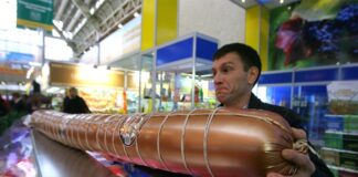 Много ли мяса в колбасе, нужно ли запрещать пальмовое масло и бояться пищевых добавок: