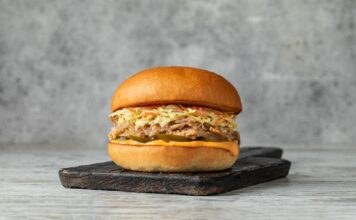 Мир мясных вкусов от «Мираторга»: впервые в сети «Стейк&Бургер» – нежная свинина Tender Pork