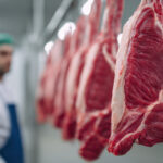 Кабмин распределил тарифные квоты на импорт говядины и мяса птицы в 2026 году