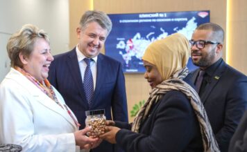 Делегация Мозамбика посетила крупнейший мясокомбинат в Подмосковье